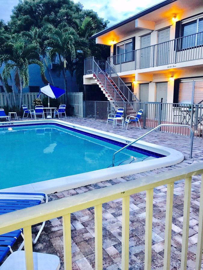 Petrina Studios Apartments By Sb Rental Properties Pompano Beach Extérieur photo